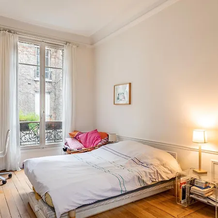 Luxurious Traditional French Style Near Eiffel Tower Appartamento