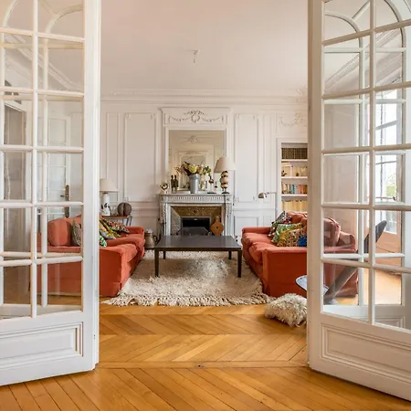 Appartamento Luxurious Traditional French Style Near Eiffel Tower *